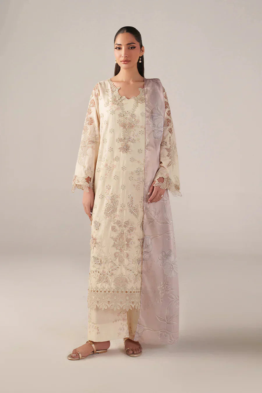 IZNIK LAWN '26 - 06