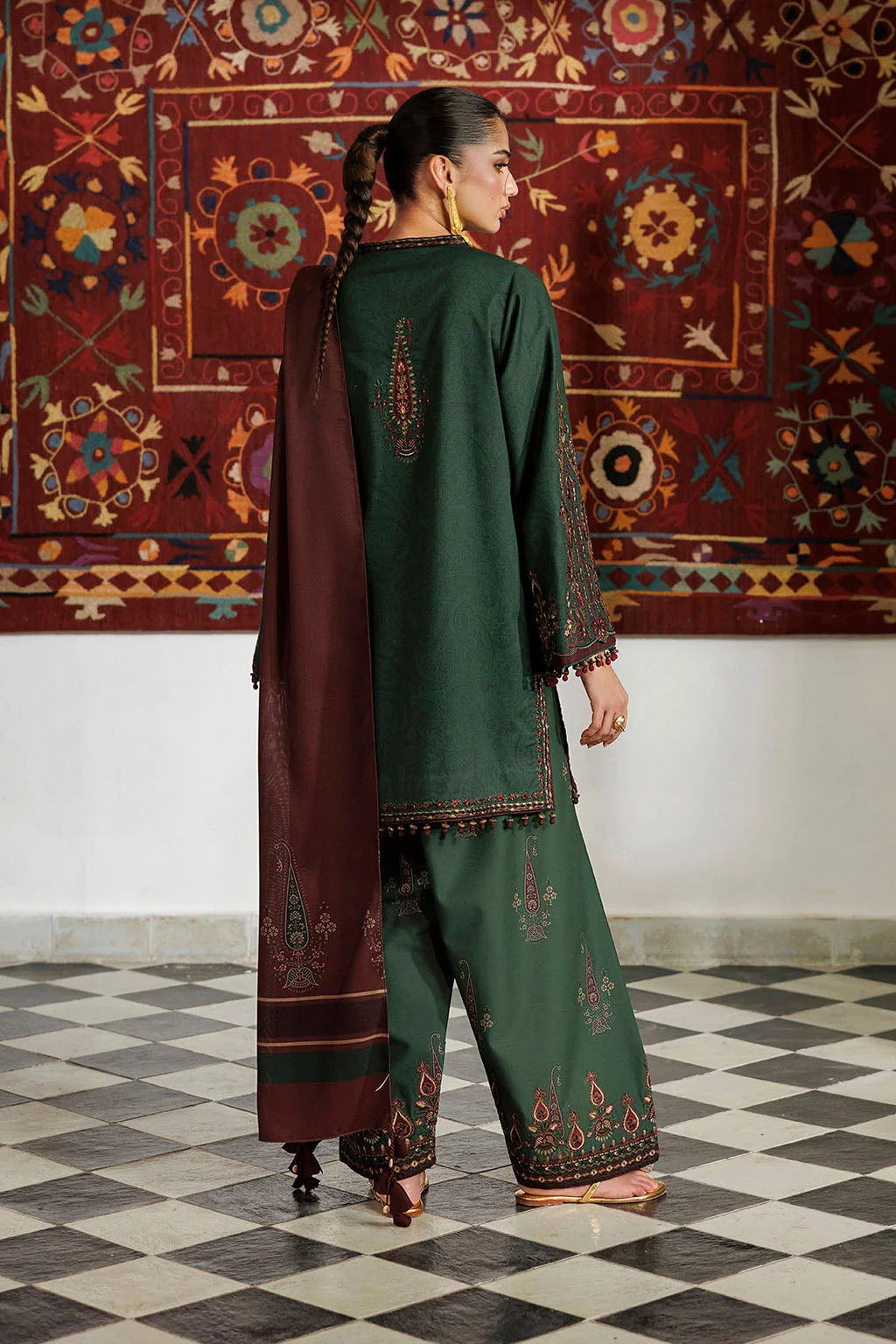 IZNIK FALL '26 - 12