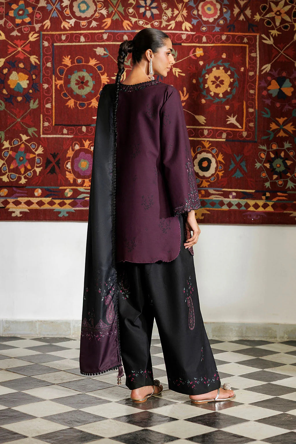 IZNIK FALL '26 - 02