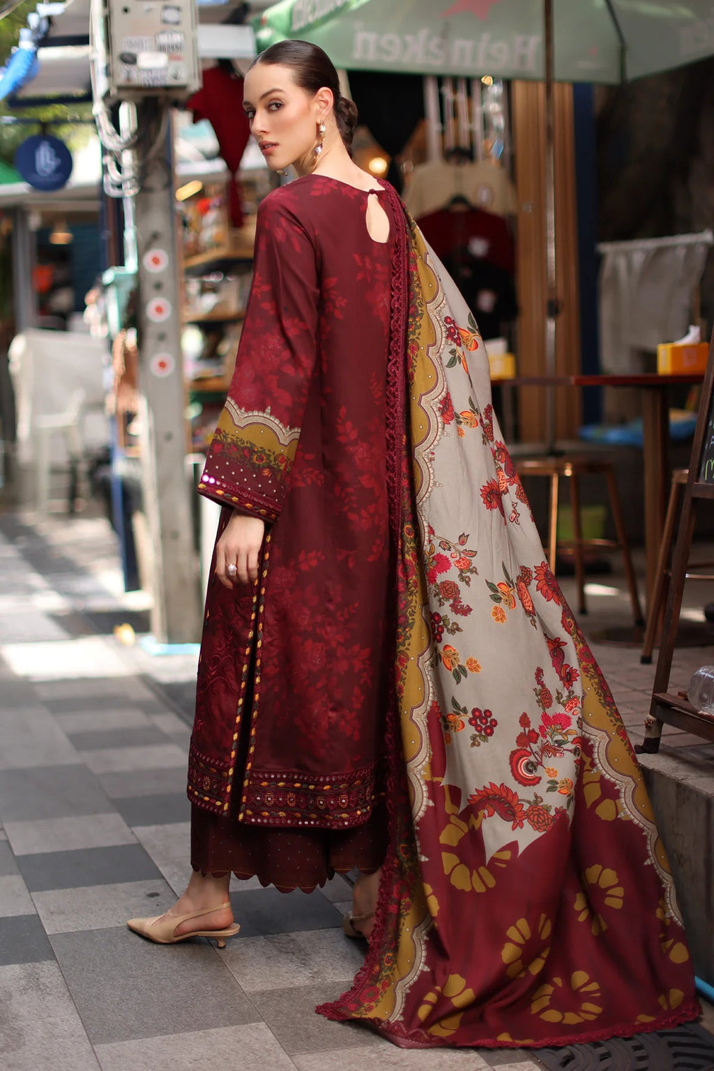 CHARIZMA ANIQ '26 - 03