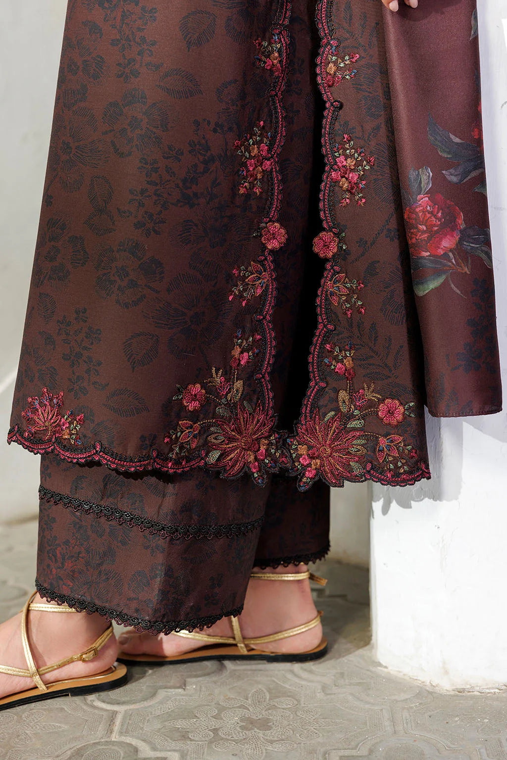 IZNIK FALL '26 - 09