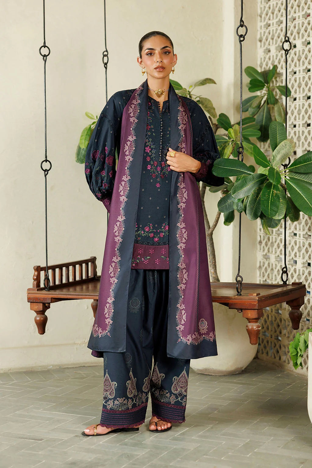 IZNIK FALL '26 - 06