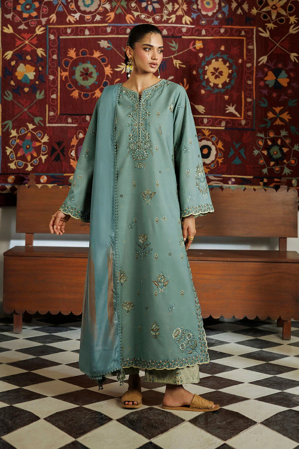 IZNIK FALL '26 - 04