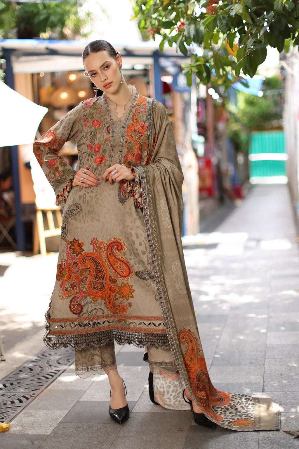 CHARIZMA ANIQ '26 - 04